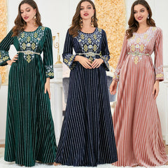 Muslim Women's Wear Embroidery round-Neck Long-Sleeved Dress 3261 - Hiychic