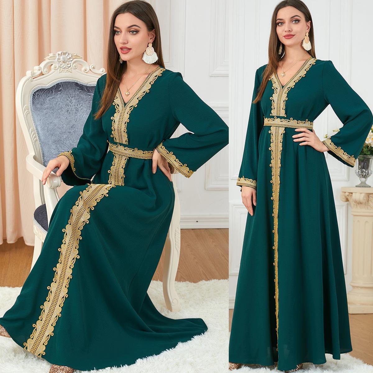 Muslim Fashion Women's Dress Embroidered Abaya Robe 3252 - Hiychic