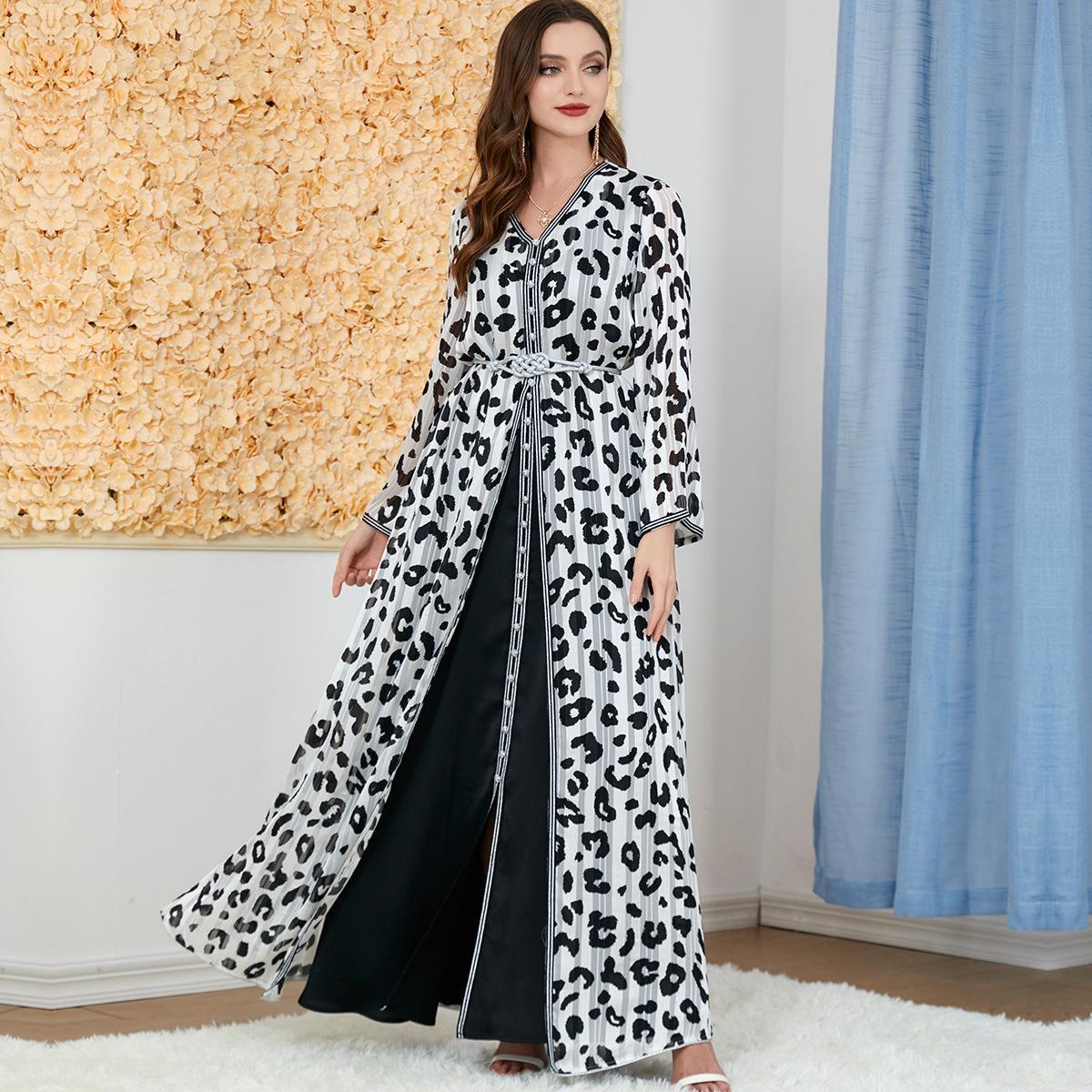 Muslim Two-Piece Patchwork Lady Dress 3204. - Hiychic