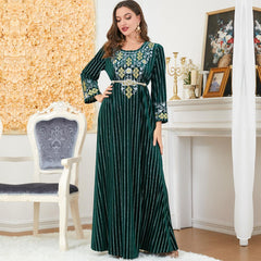 Muslim Women's Wear Embroidery round-Neck Long-Sleeved Dress 3261 - Hiychic