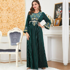 Muslim Women's Wear Embroidery round-Neck Long-Sleeved Dress 3261 - Hiychic